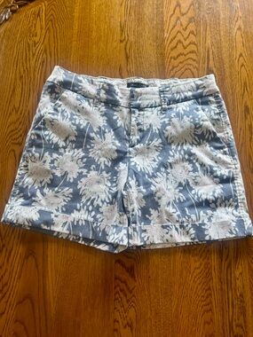 Dear John Blue Floral Print Cuffed Mid Rise Shorts Size 30